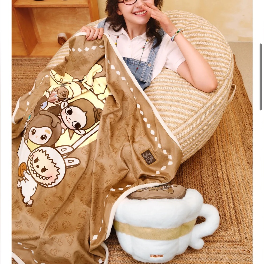 NWT POP MART Popbean Coffee Factory Blanket & Pillow Set Labubu - Picture 2 of 9